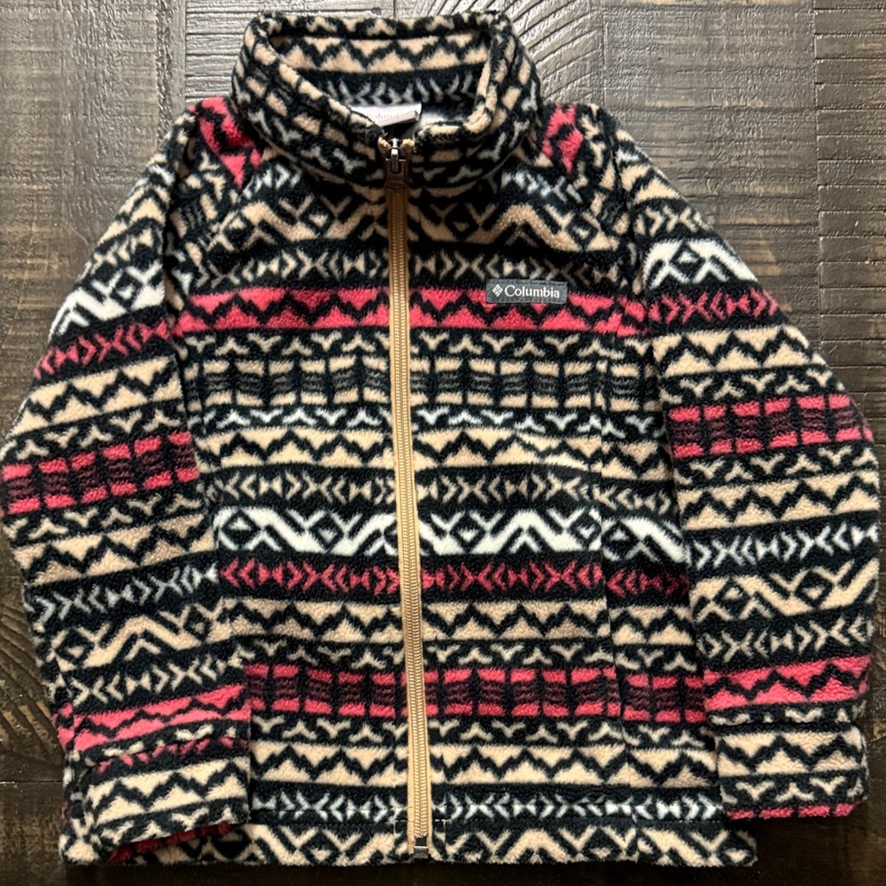 Columbia Black and Cream Patterned Fleece Jacket